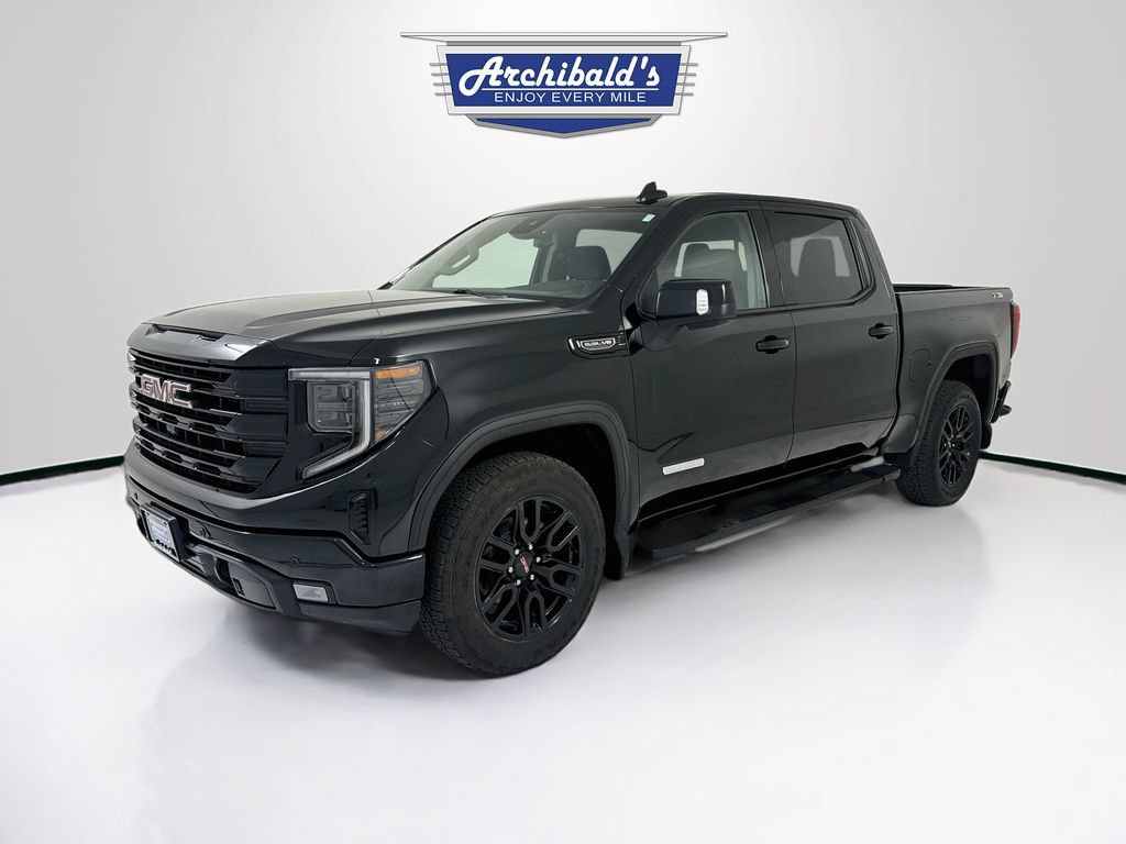 Used 2024 GMC Sierra 1500 Elevation w/ Preferred Package AWD/4WD image 3