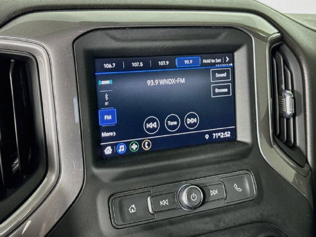 Used 2021 Chevrolet Silverado 1500 Custom w/ Safety Confidence Package AWD/4WD image 14