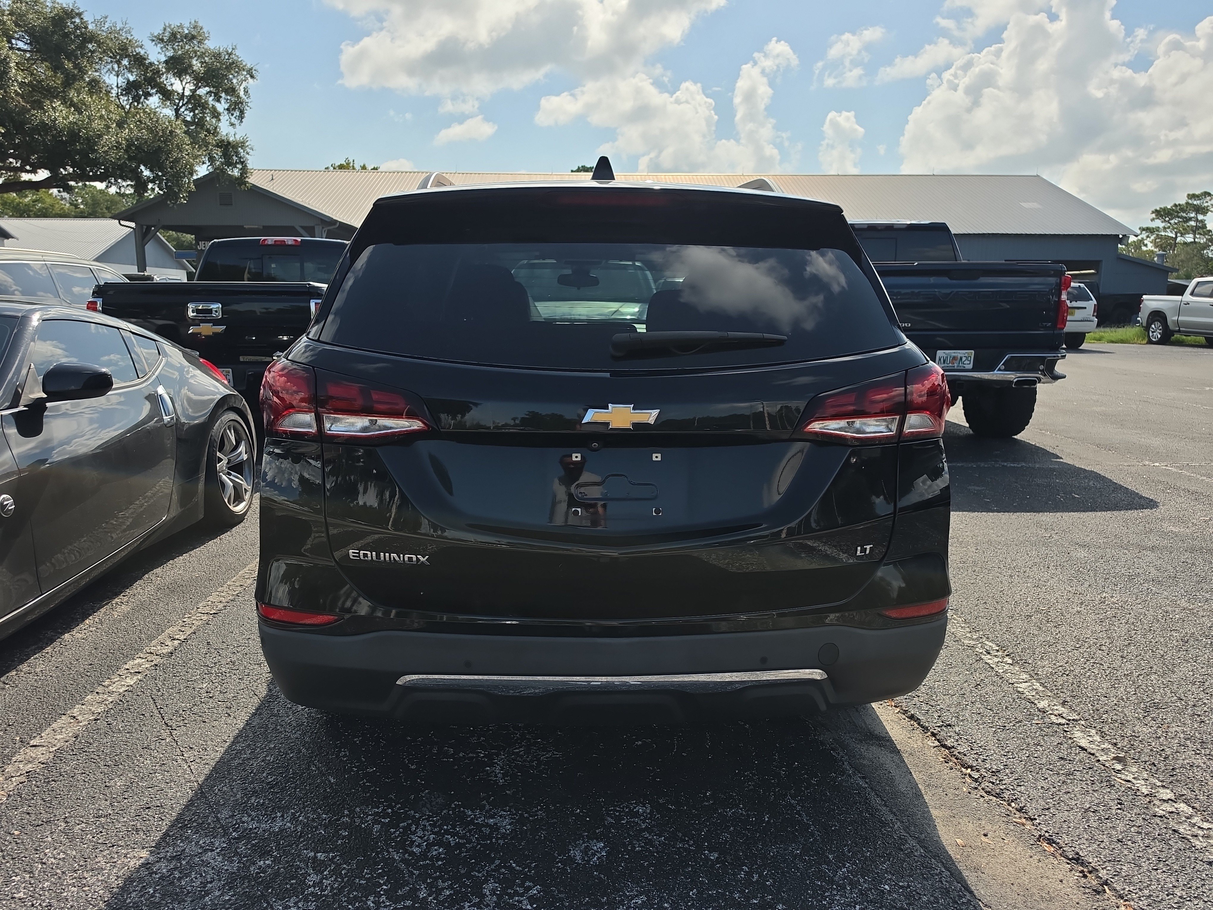 Used 2022 Chevrolet Equinox LT FWD image 4