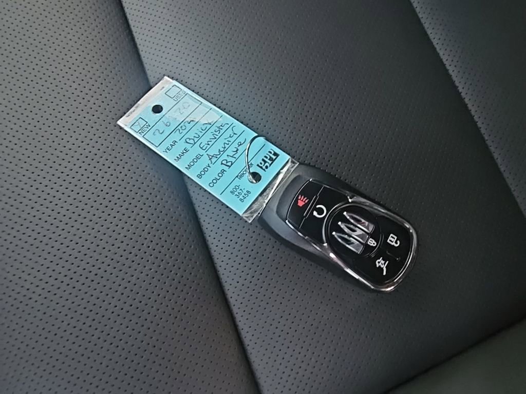 New 2026 Buick Envista Avenir image 9