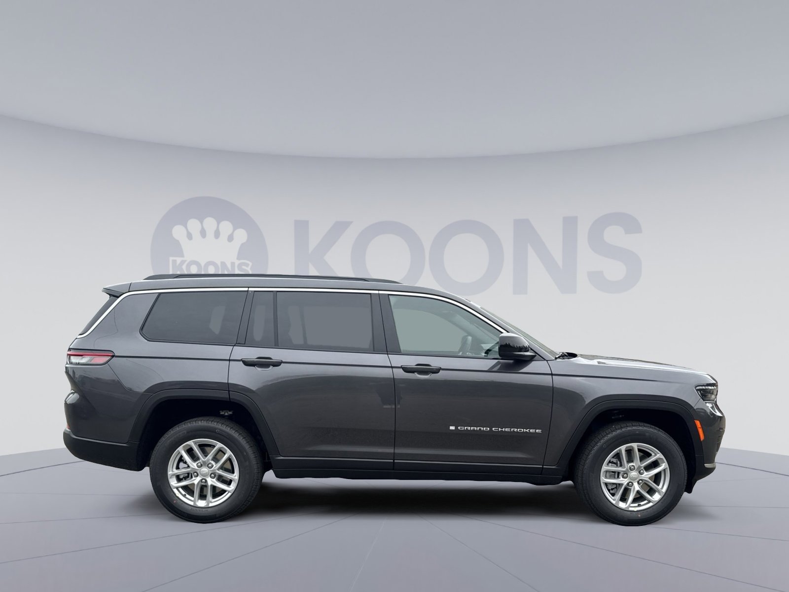 New 2025 Jeep Grand Cherokee L Laredo w/ Luxury Tech Group I image 8