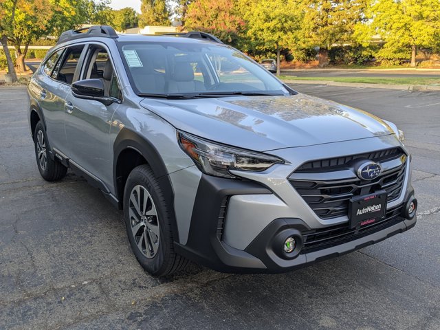 Certified 2025 Subaru Outback Premium image 7