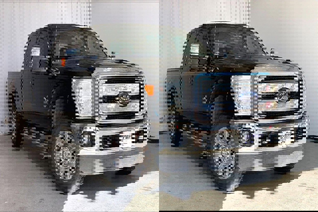 Used 2015 Ford F250 Lariat w/ Lariat Ultimate Package image 1