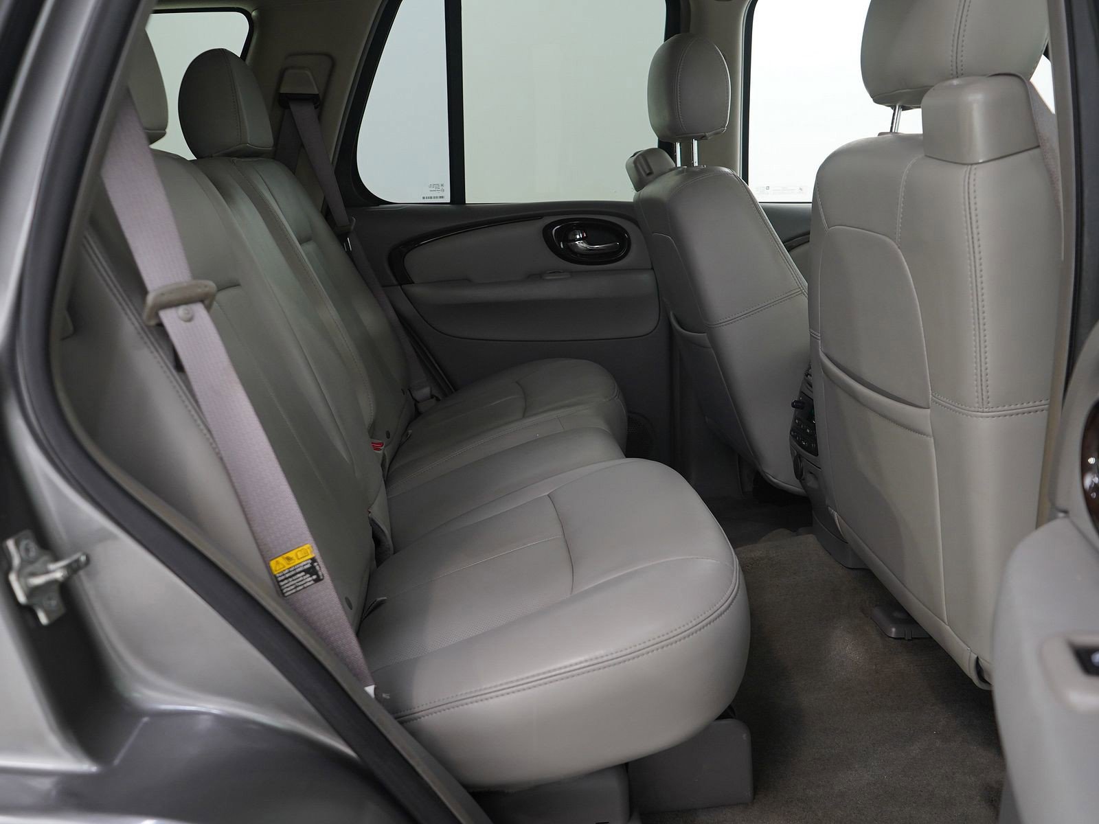 Used 2005 Buick Rainier CXL image 13