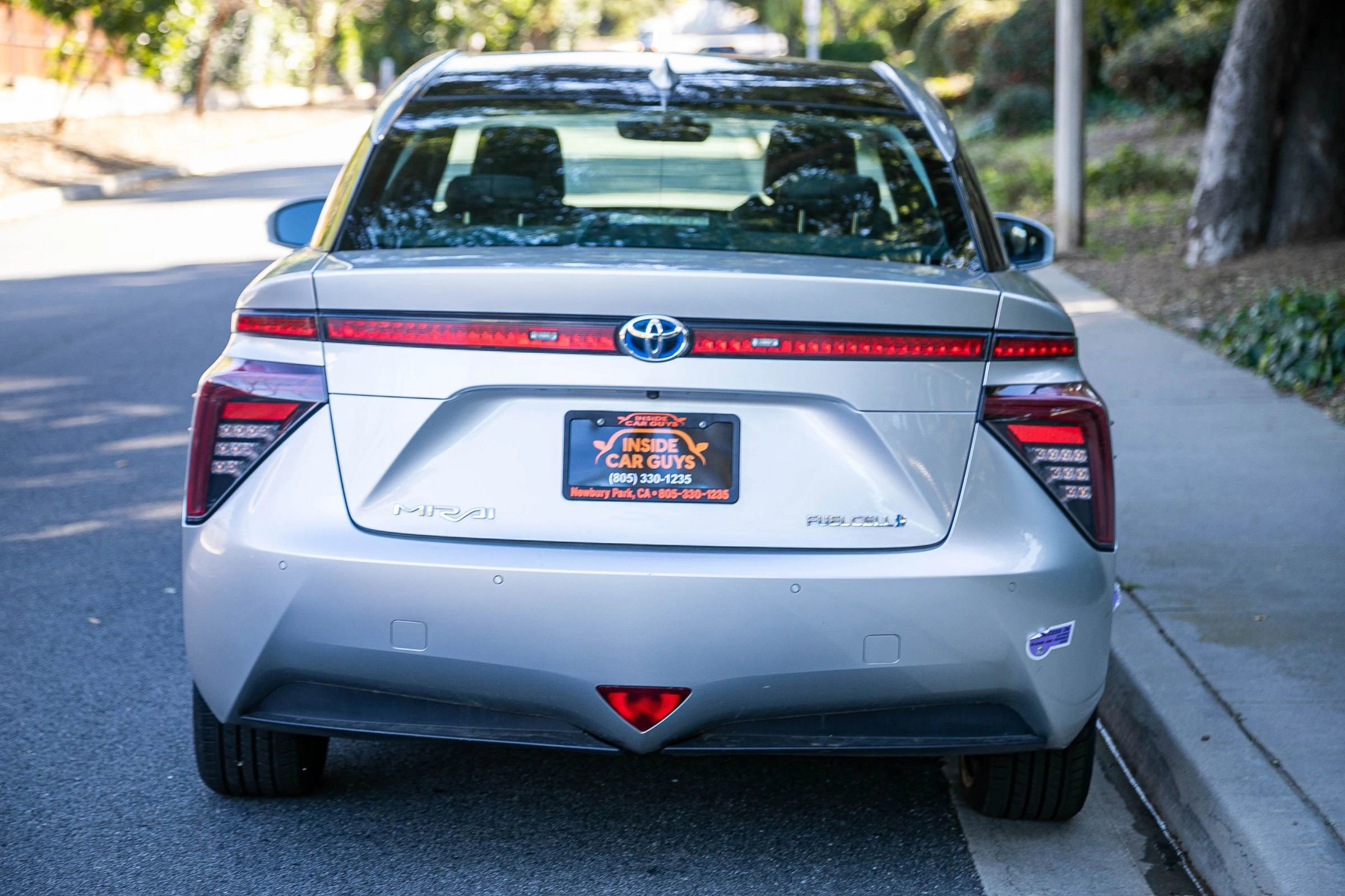 Used 2018 Toyota Mirai FWD image 5