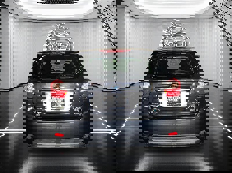 Used 2013 Subaru Impreza 2.0i Premium w/ All-Weather Pkg image 6