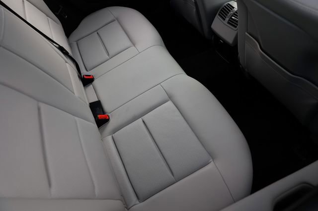 Used 2013 Mercedes-Benz E 350 4MATIC Wagon image 15