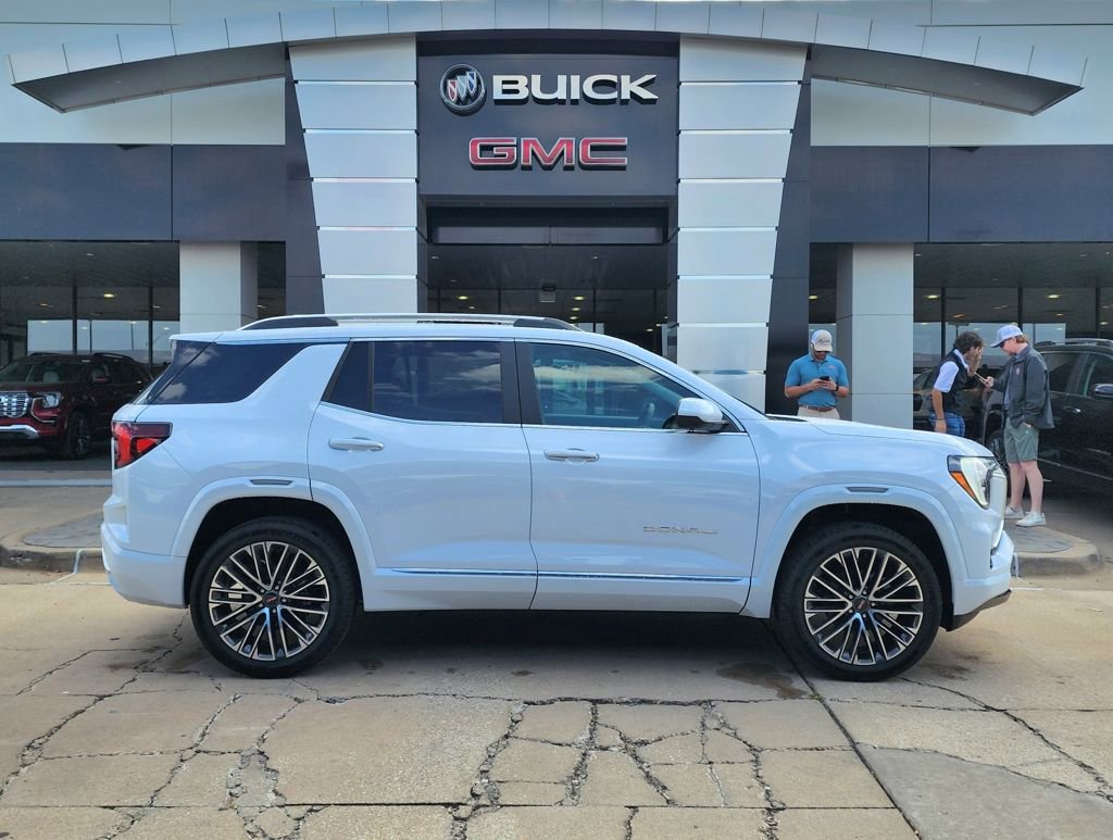 New 2026 GMC Terrain Denali AWD/4WD image 3