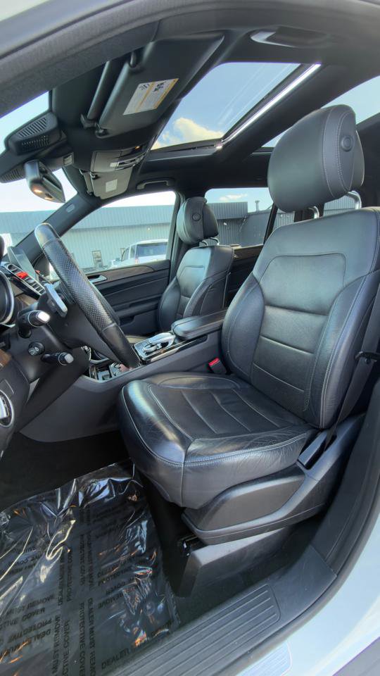 Used 2017 Mercedes-Benz GLS 450 4MATIC image 23
