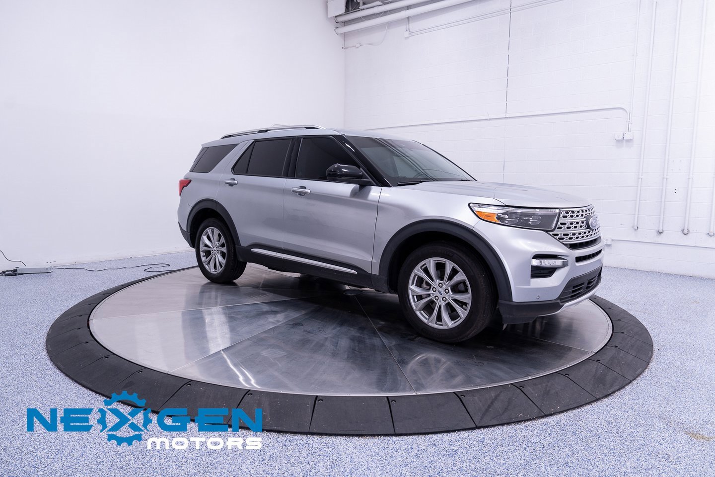 Used 2023 Ford Explorer Limited image 61