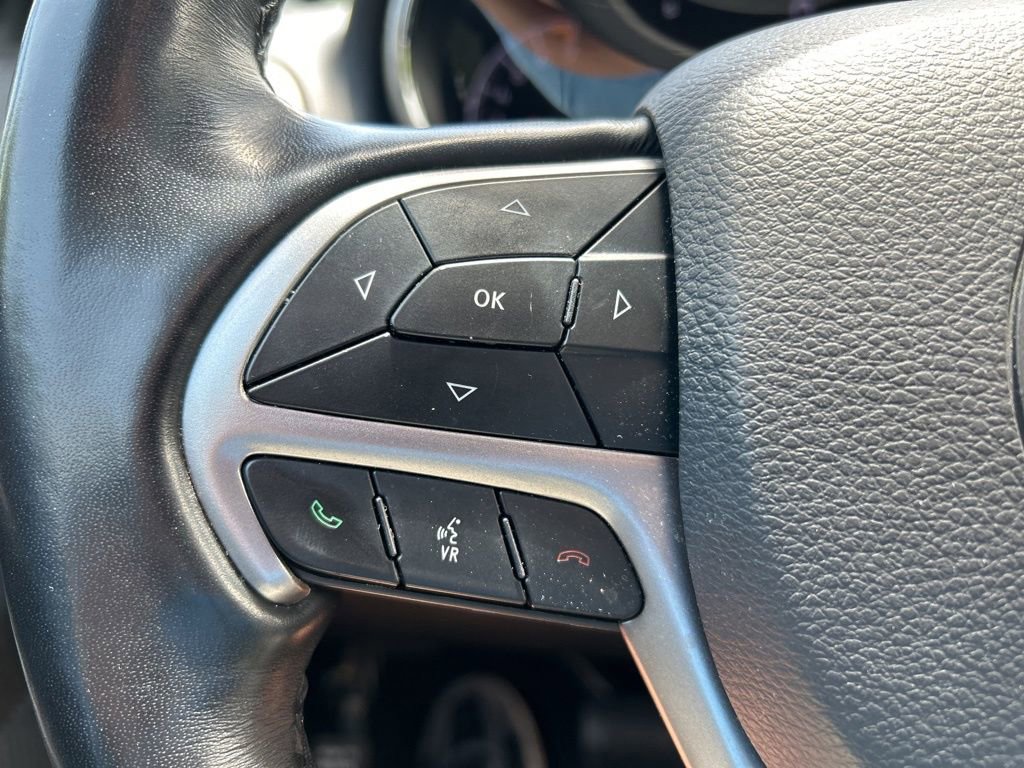 Used 2022 Jeep Grand Cherokee Limited AWD/4WD image 20
