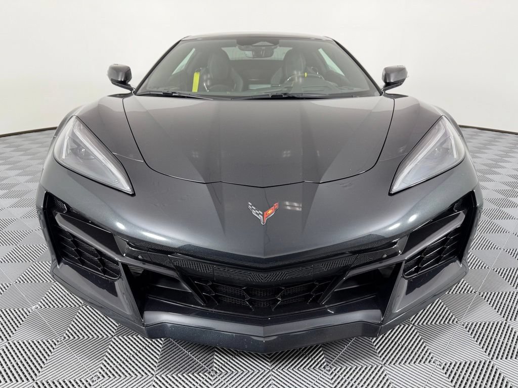 Used 2024 Chevrolet Corvette Z06 w/ Stealth Interior Trim Package RWD image 8