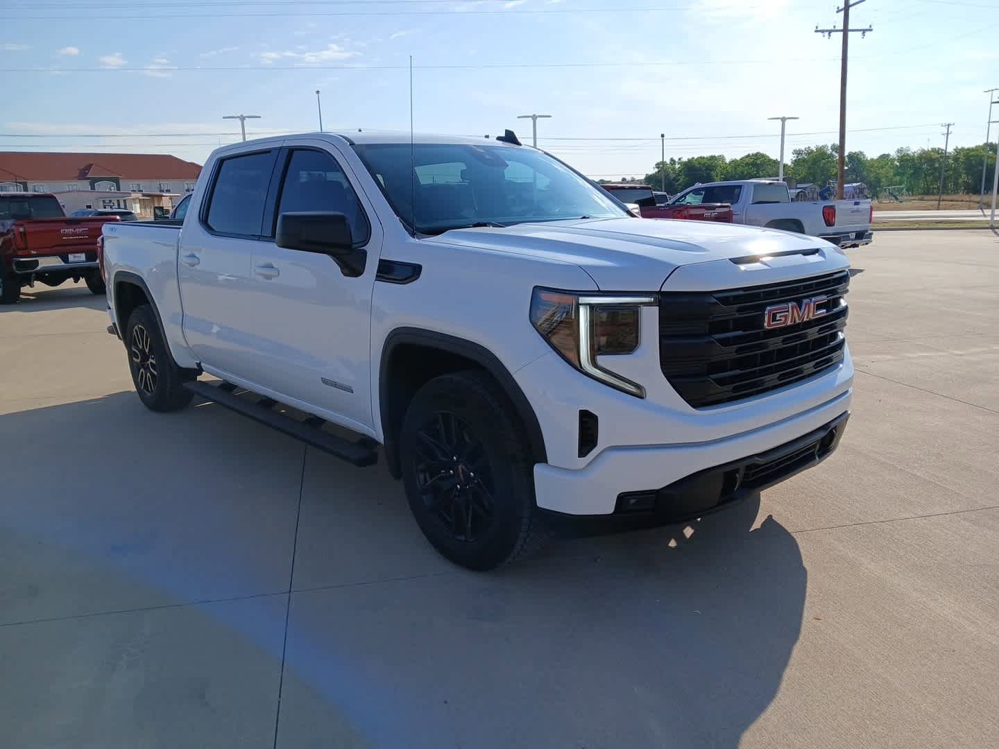 Used 2023 GMC Sierra 1500 Elevation AWD/4WD image 12
