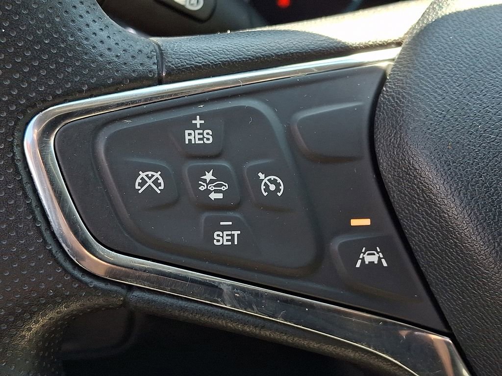 Used 2021 Chevrolet Equinox LS w/ LS Convenience Package AWD/4WD image 24
