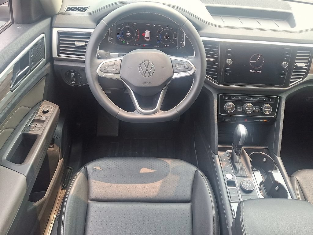 Used 2022 Volkswagen Atlas SEL AWD/4WD image 13