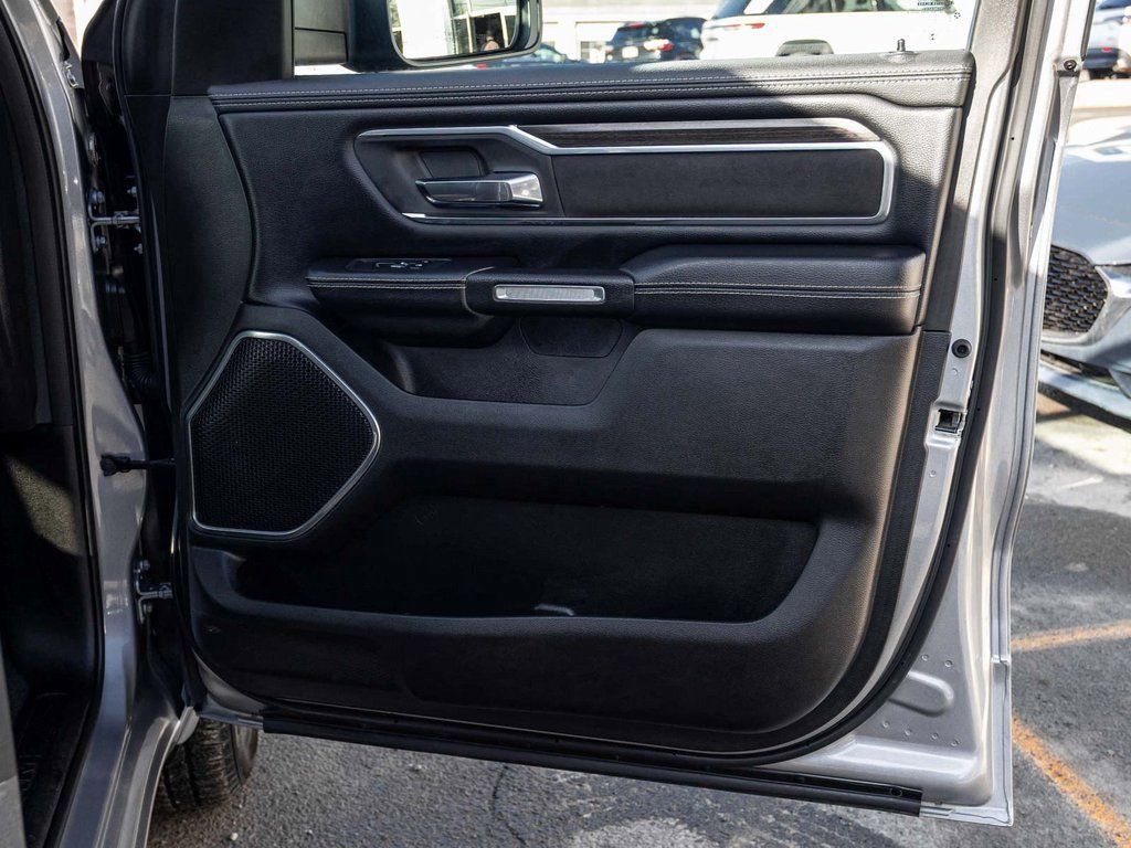 Used 2025 RAM 1500 Laramie image 13