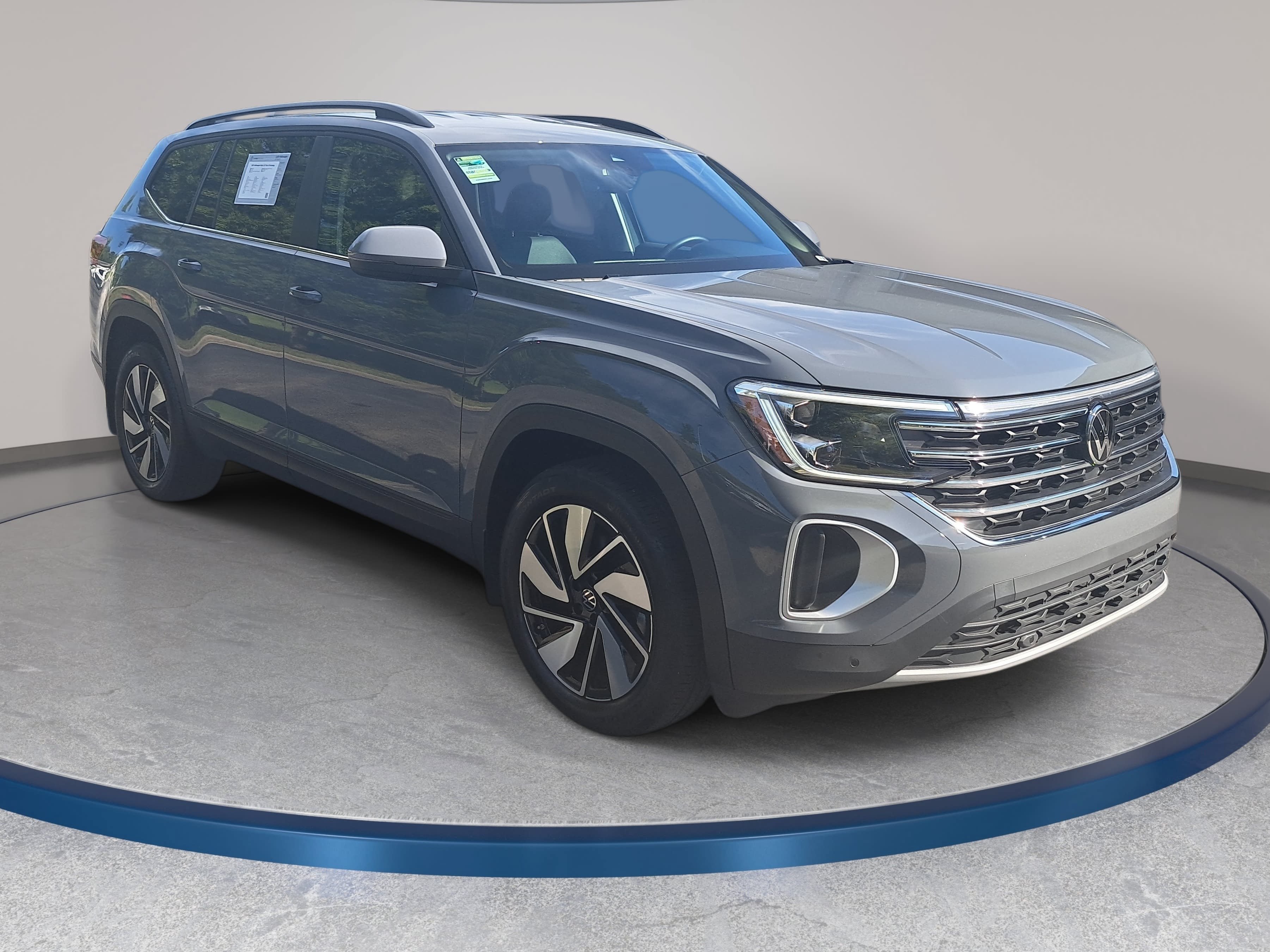 Certified 2026 Volkswagen Atlas SE AWD/4WD image 3