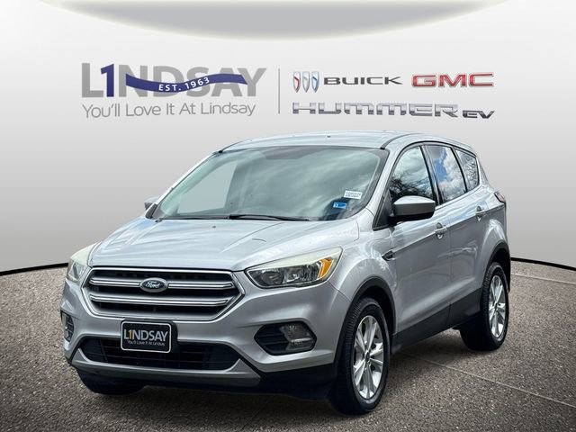 Used 2017 Ford Escape SE FWD image 5