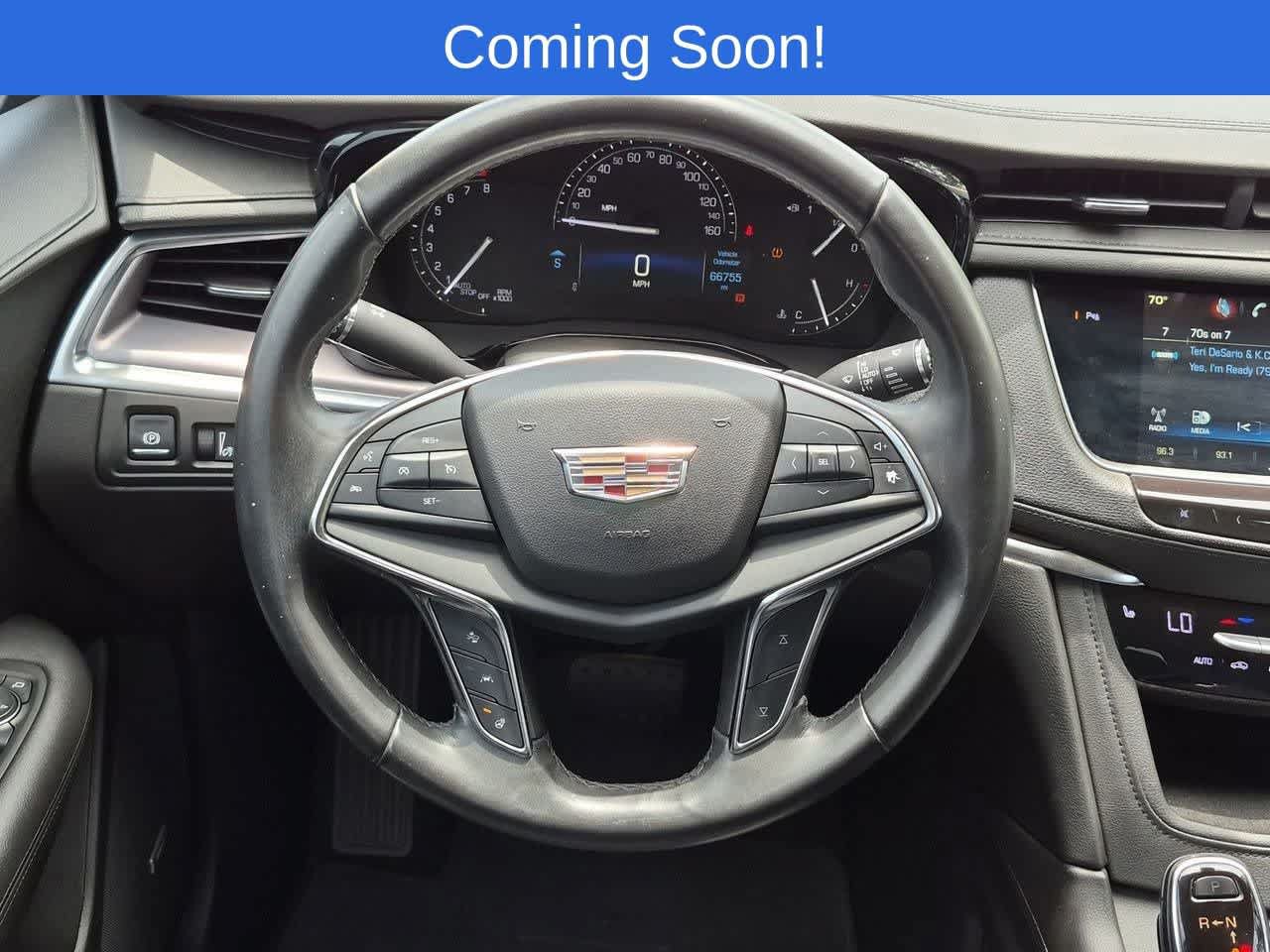 Used 2018 Cadillac XT5 Luxury w/ Driver Awareness Package AWD/4WD image 23
