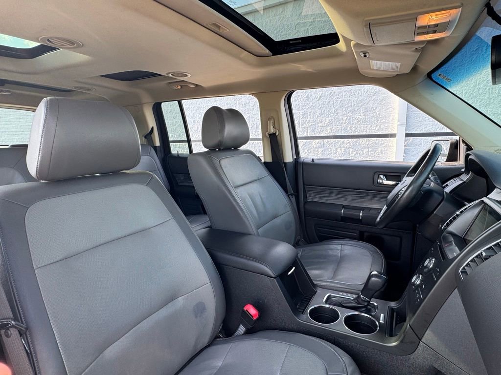 Used 2018 Ford Flex SEL w/ Equipment Group 202A AWD/4WD image 33