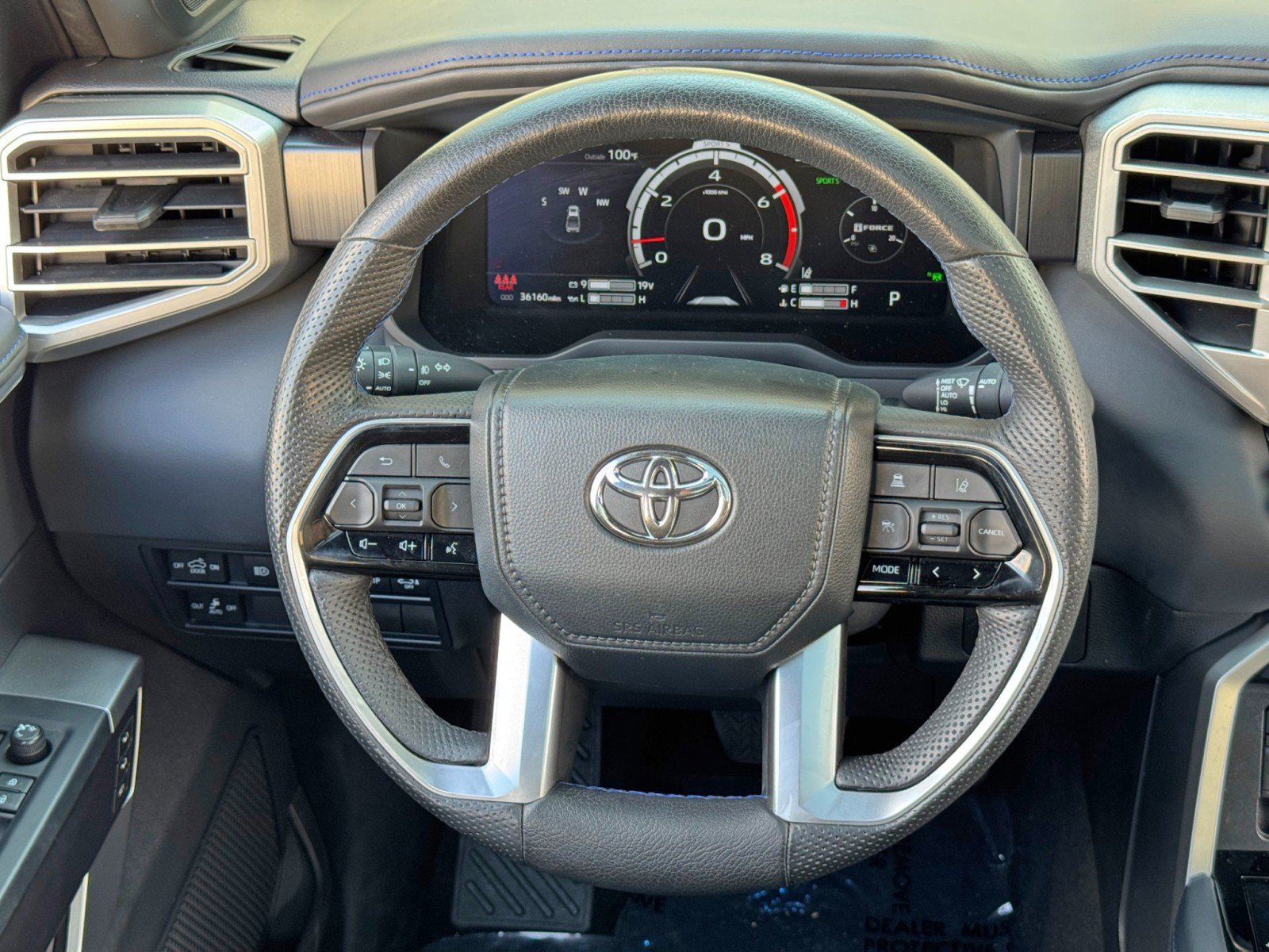 Used 2022 Toyota Tundra Platinum w/ Advanced Package AWD/4WD image 21