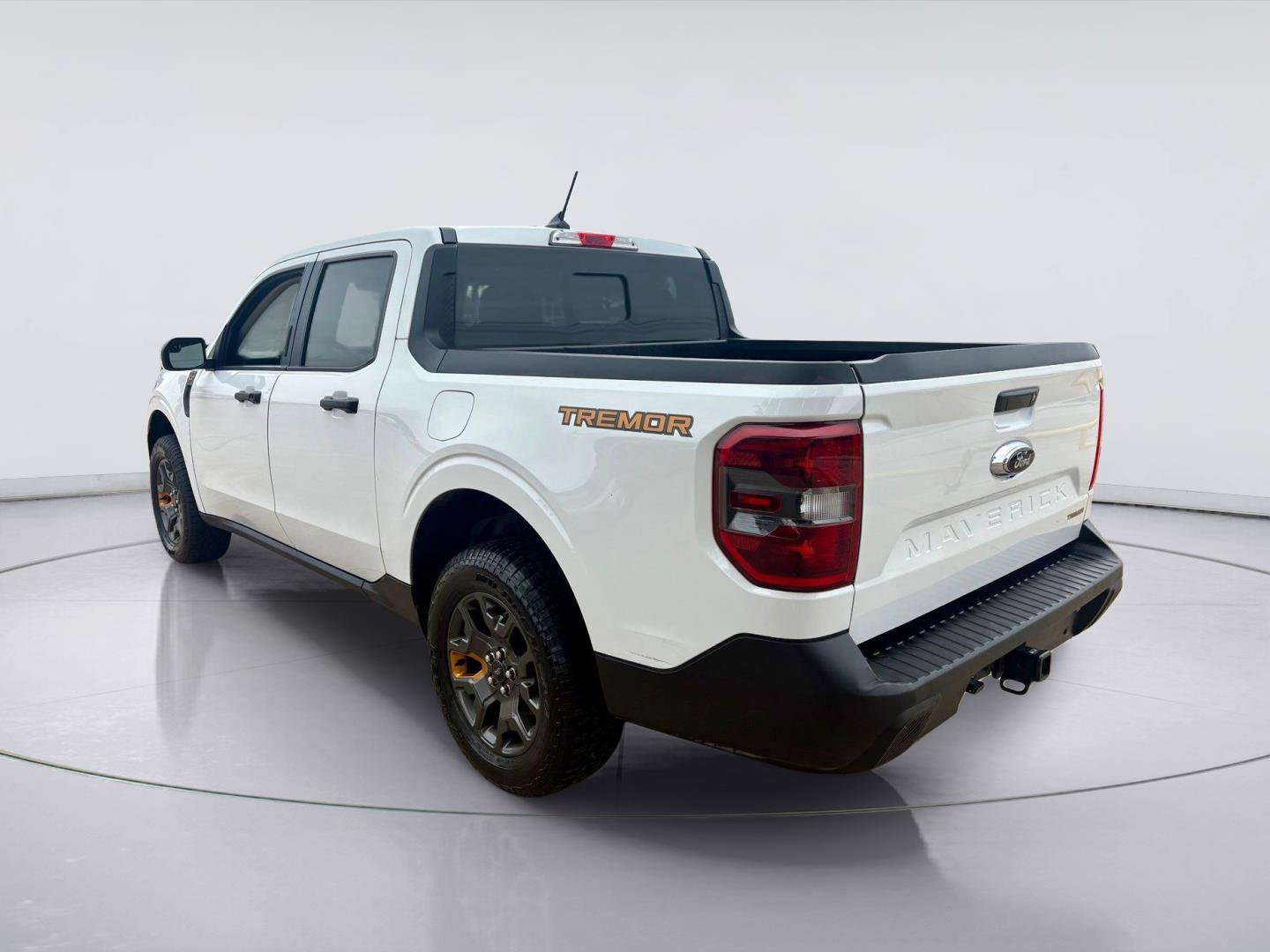Used 2023 Ford Maverick Tremor w/ Tremor Off-Road Package AWD/4WD image 7