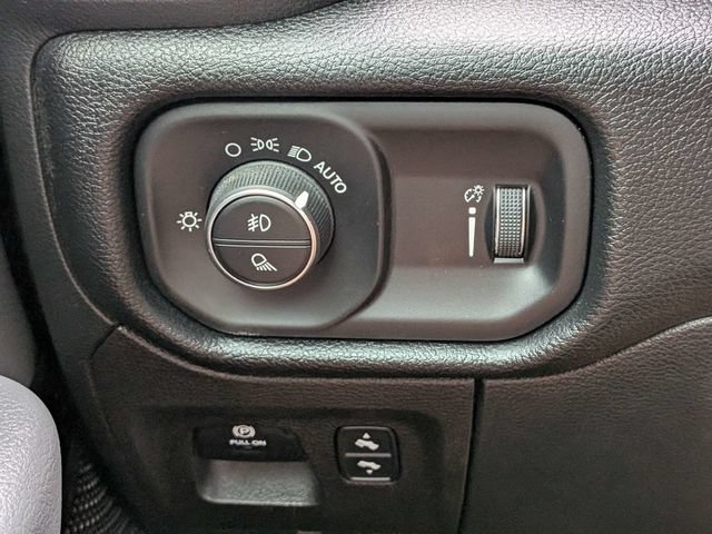 Used 2022 RAM 1500 Big Horn w/ Trailer Tow Group AWD/4WD image 29