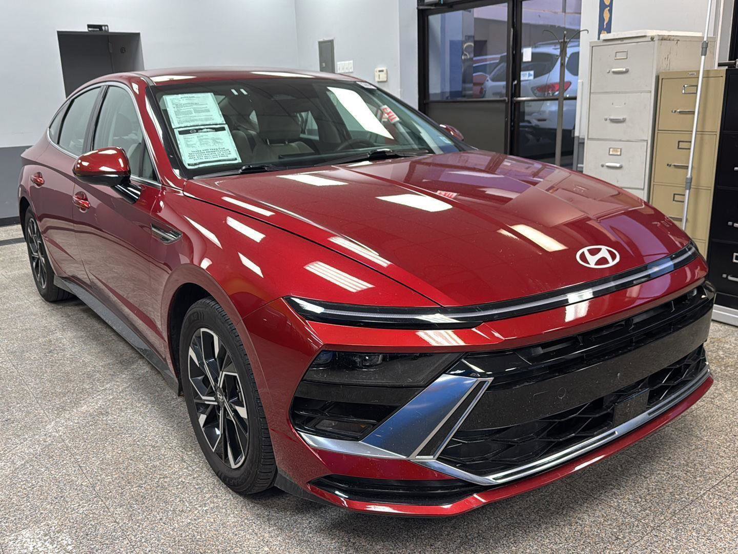 Used 2024 Hyundai Sonata SEL image 9