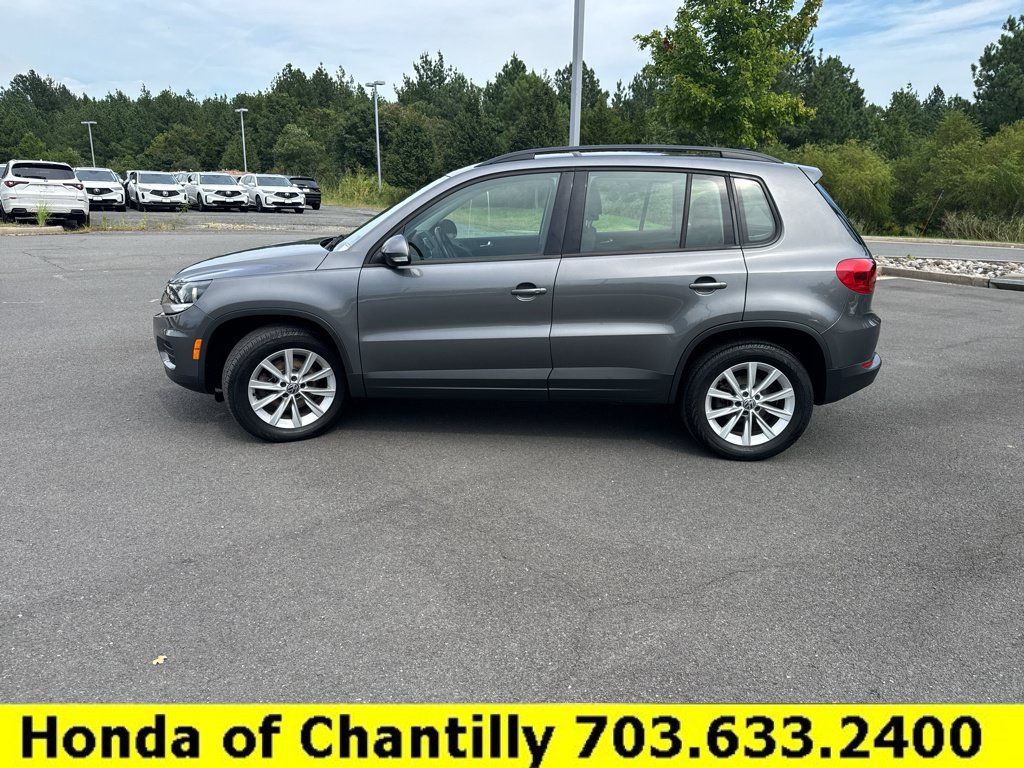 Used 2018 Volkswagen Tiguan Limited AWD/4WD image 4