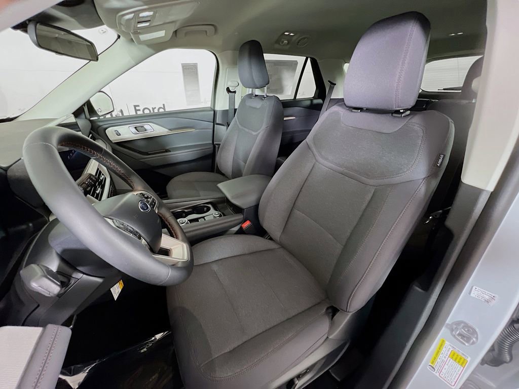 New 2026 Ford Explorer Active image 26