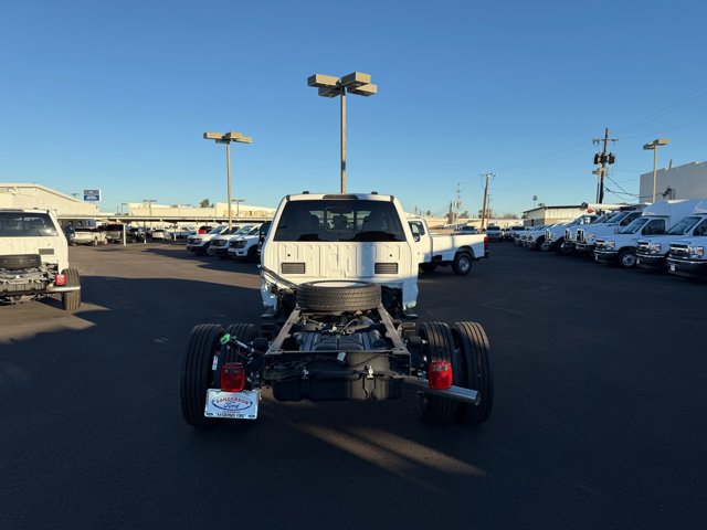 New 2026 Ford F550 4x4 Crew Cab image 3