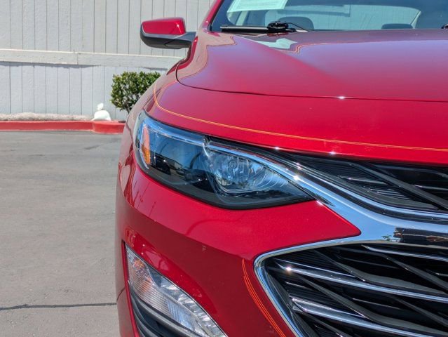 Used 2022 Chevrolet Malibu LT w/ Leather Package FWD image 10
