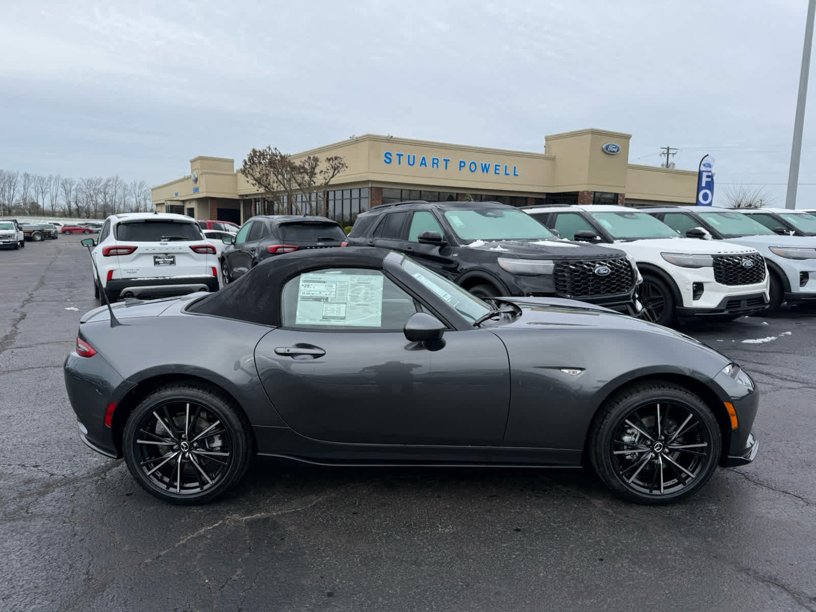 New 2025 MAZDA MX-5 Miata Grand Touring w/ Appearance Package RWD image 16