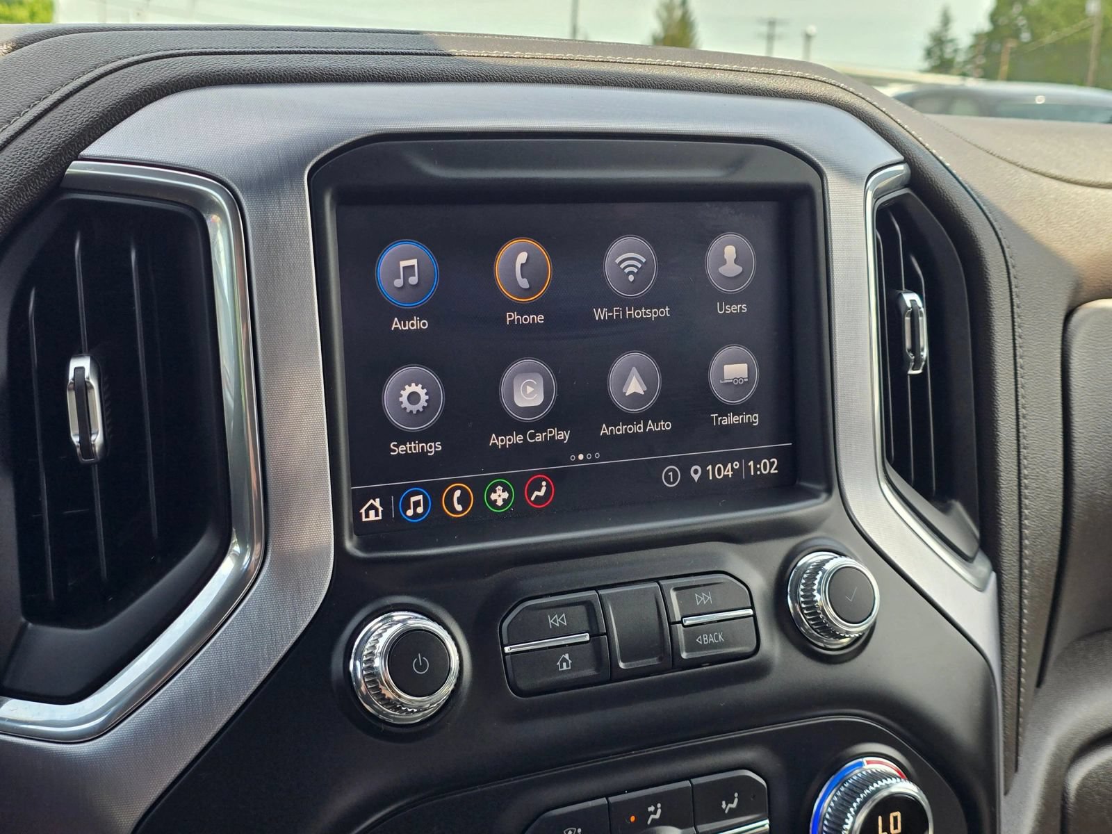 Used 2020 GMC Sierra 1500 SLT w/ Driver Alert Package II AWD/4WD image 31