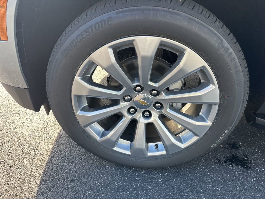 New 2026 Chevrolet Suburban Premier w/ Sun And Tow Package image 49