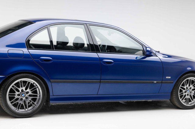 Used 2001 BMW M5 image 35