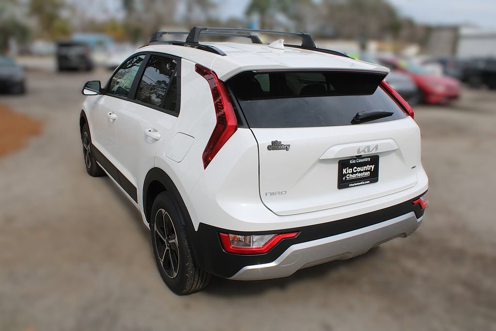 New 2026 Kia Niro EX FWD image 11