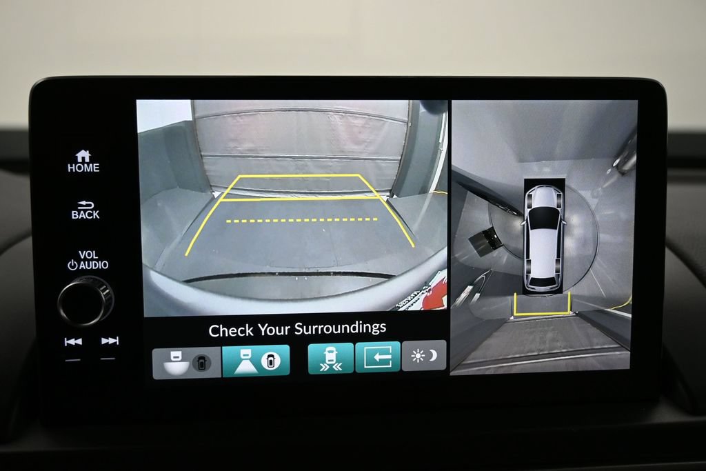 Used 2024 Honda Pilot Elite image 14