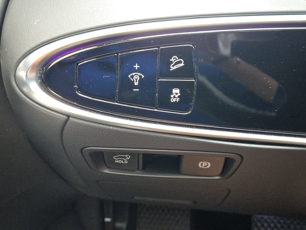 Used 2023 Genesis Electrified GV70 AWD/4WD image 27
