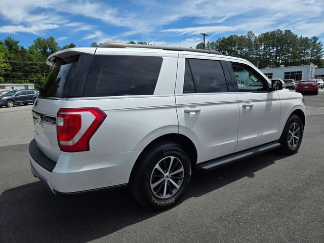 Used 2018 Ford Expedition XLT w/ Equipment Group 201A AWD/4WD image 8