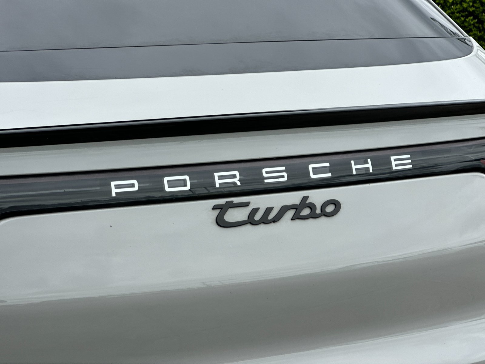 Used 2020 Porsche Cayenne Turbo AWD/4WD image 25