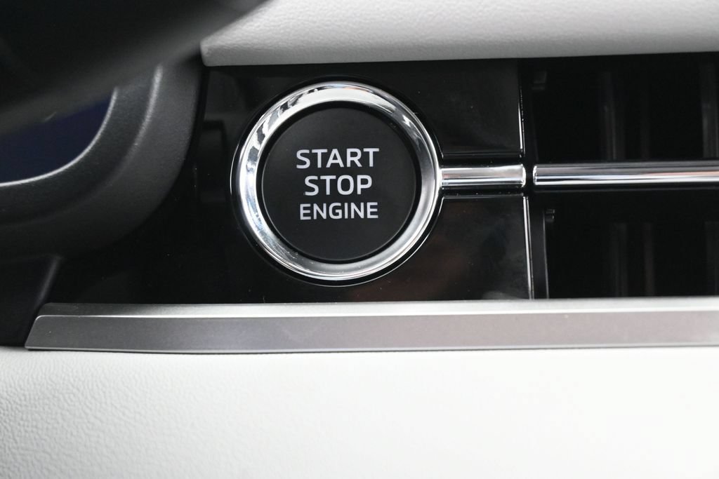 New 2026 Mitsubishi Outlander SE FWD image 36