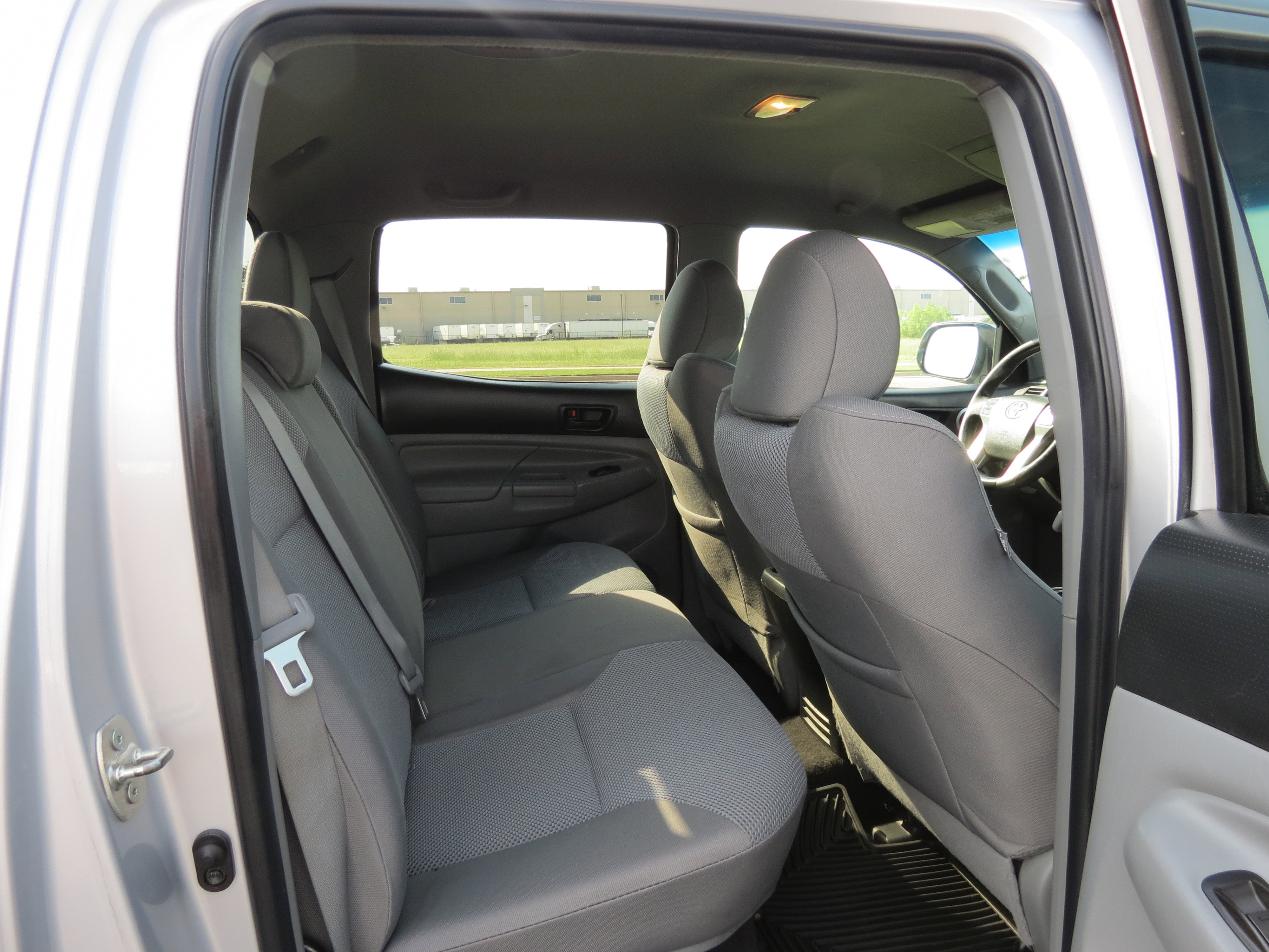 Used 2012 Toyota Tacoma PreRunner w/ TRD Off-Road Pkg RWD image 33