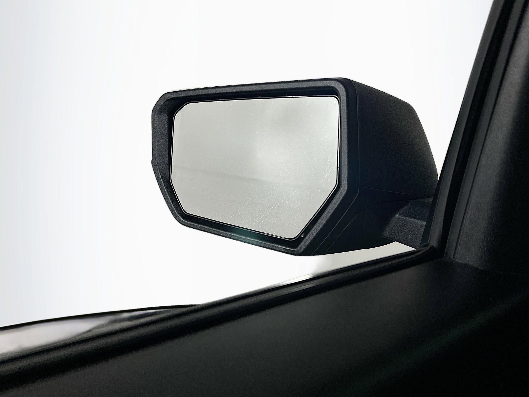 Used 2024 Chevrolet Colorado W/T image 16