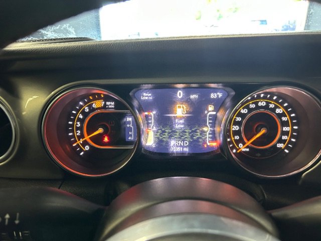 Used 2019 Jeep Wrangler Unlimited Sahara image 7