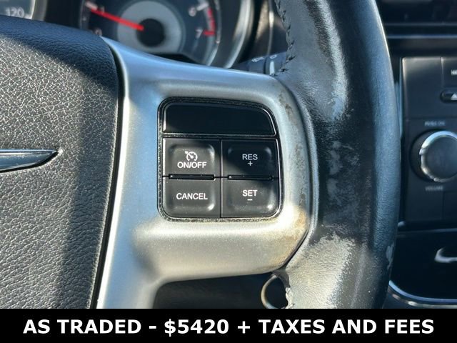 Used 2013 Chrysler 200 Touring image 21