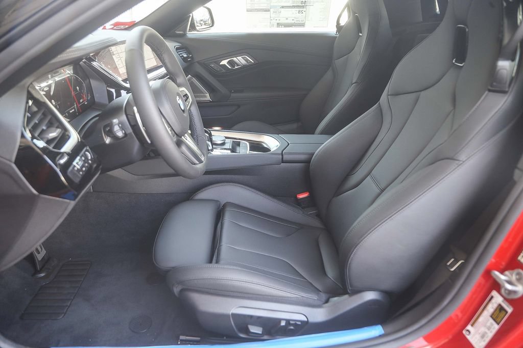 Used 2026 BMW Z4 sDrive30i w/ Shadowloine Package RWD image 10