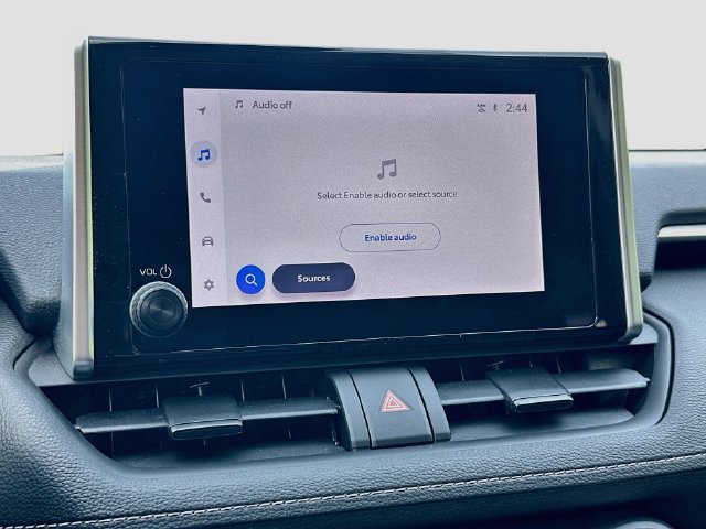 Certified 2023 Toyota RAV4 LE AWD/4WD image 14