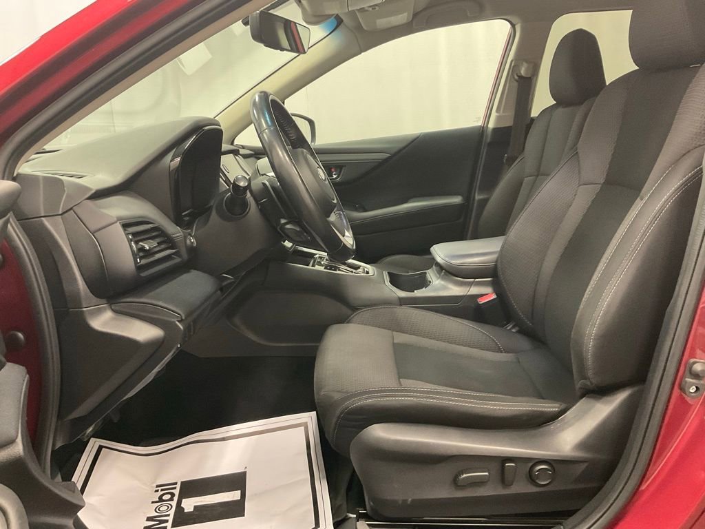 Used 2021 Subaru Outback Premium image 4