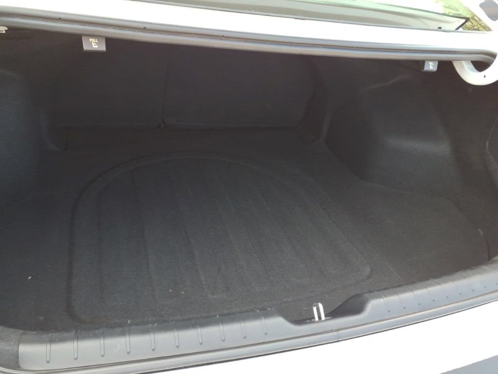 Used 2025 Kia K4 FWD image 23